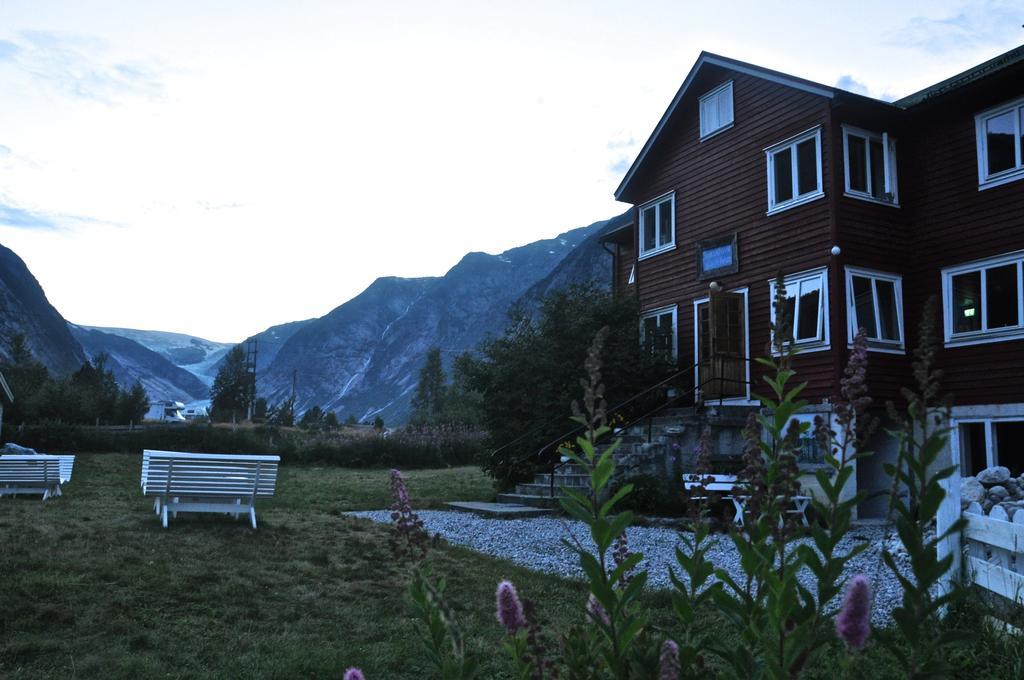 Nigardsbreen Lodge Luster エクステリア 写真