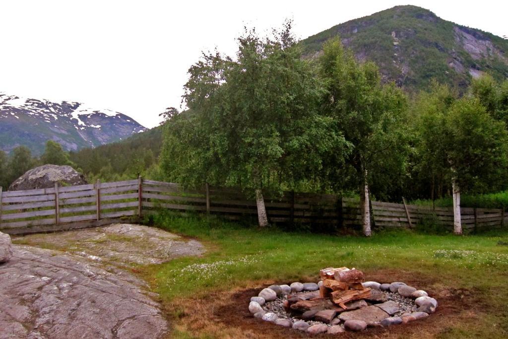 Nigardsbreen Lodge Luster エクステリア 写真